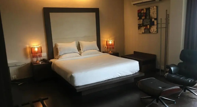 Suite Hotel MD's Continental