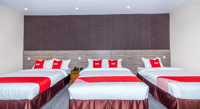 Семейный люкс Superior OYO 90147 Hilltop Hotel