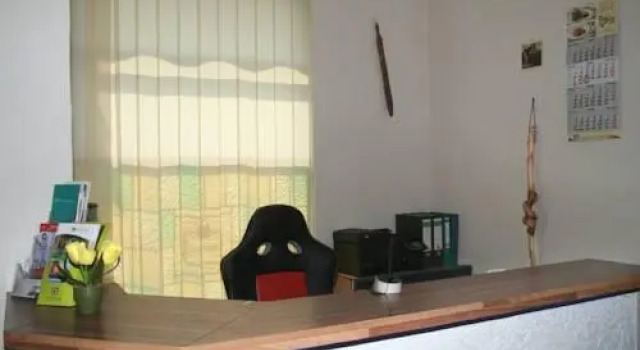 Zum Weserwehr, Prenota Hotel Brema Brema