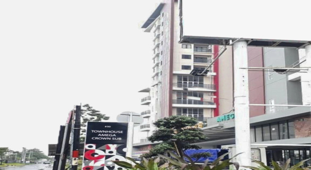 Collection O 30 Amega Crown Sub, Book Hotel 3-Star Hotels in Waru, 3*