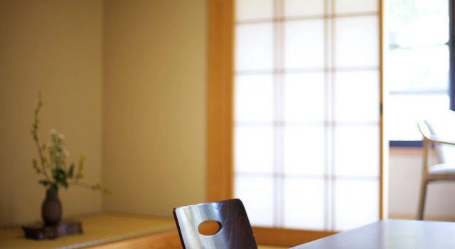 Ryokan Chinsen-Rou, Rezerwuj Hotel Hotele w Kioto z parkingiem, Parking