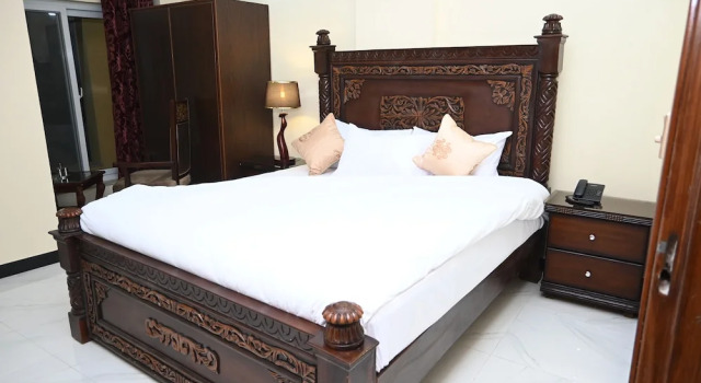 Hotel 99, Rezerwuj Hotel Rawalpindi Islamabad