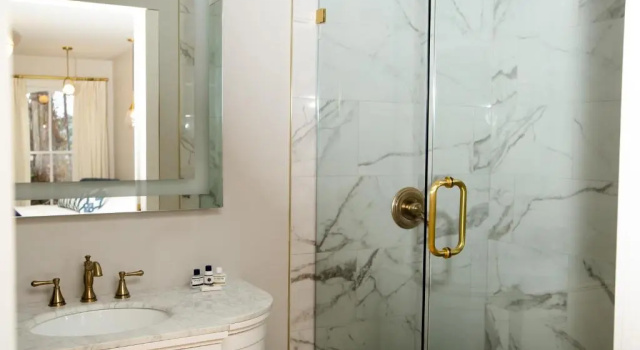 Двухместный номер Standard The Colonial Inn, an Ascend Collection Hotel