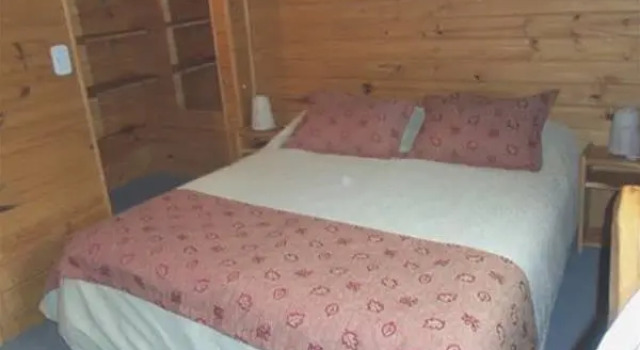Sol y Paz Cabañas y Bungalows, Забронировать Отель Playa Bonita Сан-Карлос-де-Барилоче