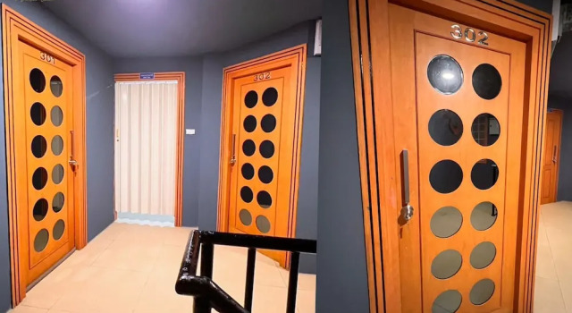 Люкс с балконом и с видом на море The Lodge Jomtien 9