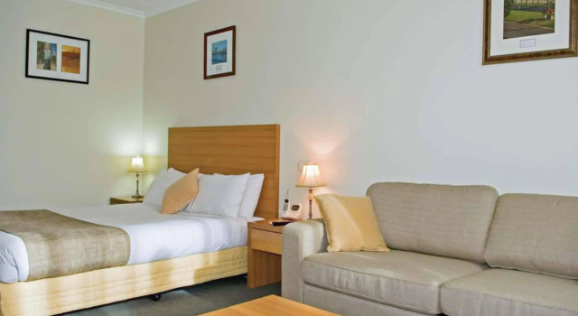 Admiralty Inn, Забронировать Мини-отель Отели Джелонг с парковкой, Парковка