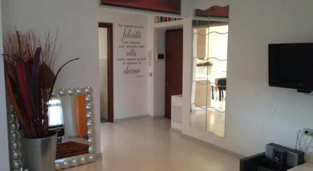 Expo Suite In Town