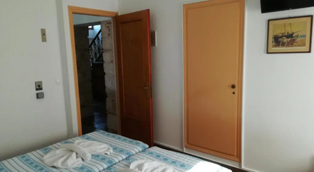 Pythais Hotel