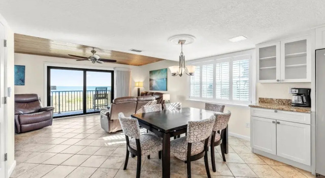 Номер Standard Дуплекс с балконом и oceanfront Cocoa Beach Club - Oceanfront Condos with Pool next to Pier and Port Canaveral