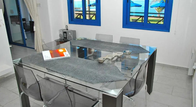 Вилла с 3 комнатами Kymmates Beach Front Villas