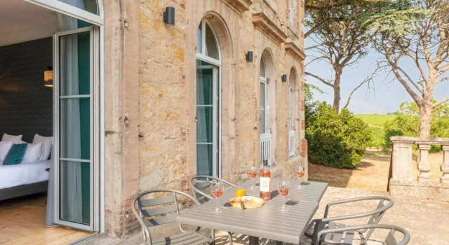 Четырёхместный семейный люкс Château de Tauzies, The Originals Relais