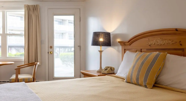 The Gull Oceanside Inn & Motel, Varaa Motelli Hotellit New England uima-altaalla, Uima-allas