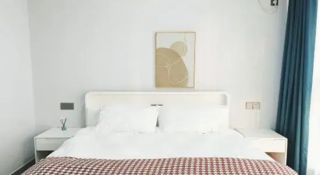 Люкс Comfort Youmi Homestay (Hanshou Wanda Plaza)