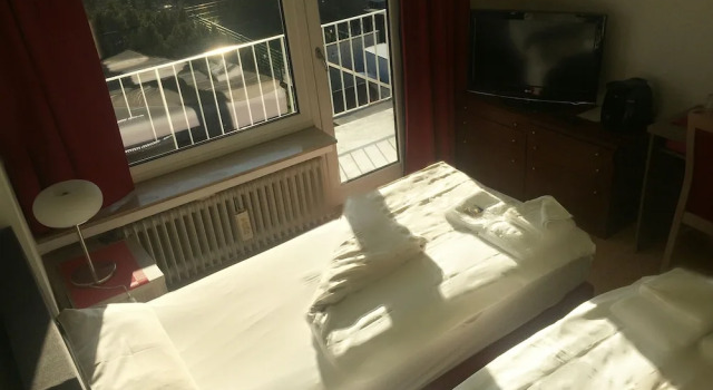Двухместный номер Business Central Hotel
