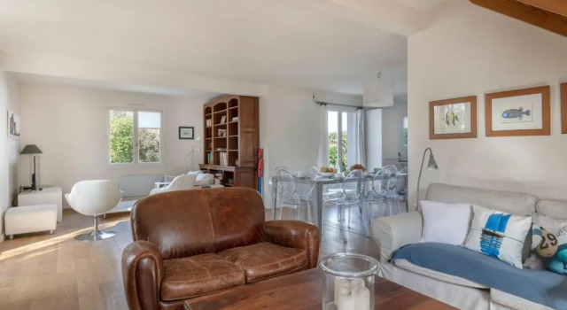 Charmante Maison Pour 11 Personnes a Sarzeau, Reserva ahora Hotel Sarzeau 