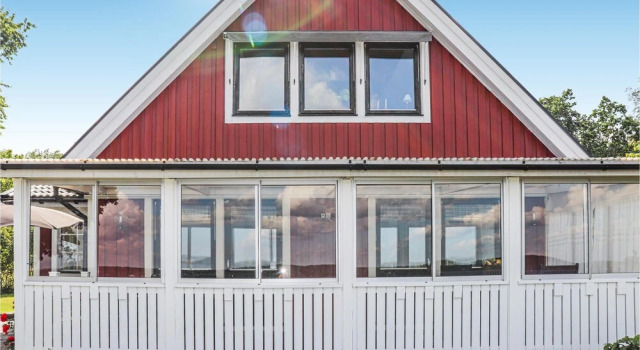 Nice Home in Tranås With 3 Bedrooms, Sauna and Wifi, Rezerwuj Hotel Tranas Jonkoping