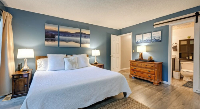 Sapphire Valley Cabin w/ Private Mountain Views!