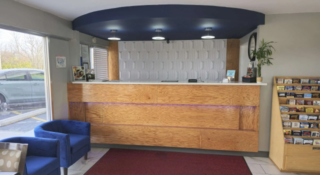Americas Best Value Inn - Elizabethtown, Book Mini-hotel Hoteller i Elizabethtown med pool, Swimmingpool