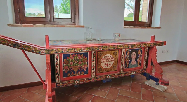 Luxurious Mansion with Private Garden in Montecassiano, Rezervovat Hotel  
