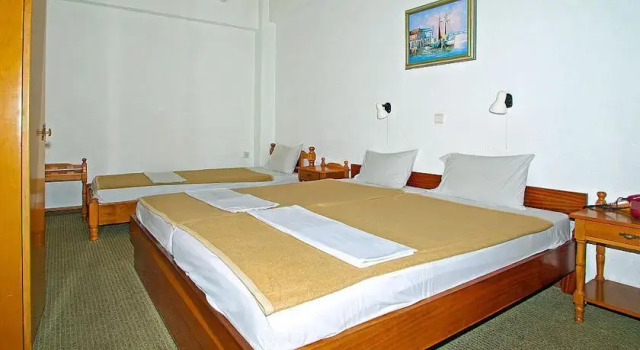 Hotel Helios, Book Hotel Paralia 