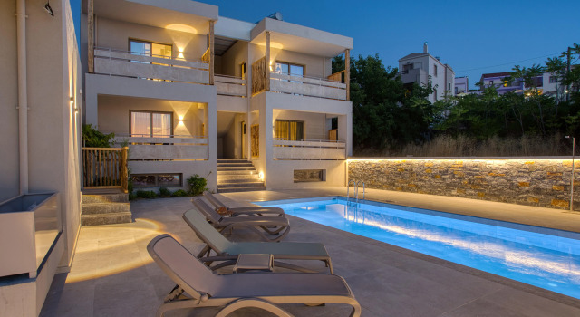 Casa D'Oro Suites