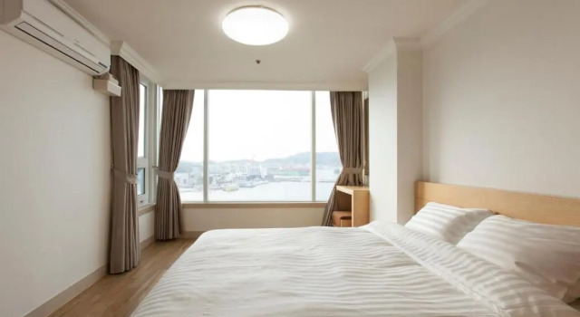 Люкс Deluxe Kumho Tongyeong Marina Resort