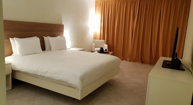 Hotel Arawak Beach Resort