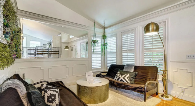 Huge 4,000 Sq Ft Basecamp: Walk to Bell Canyon