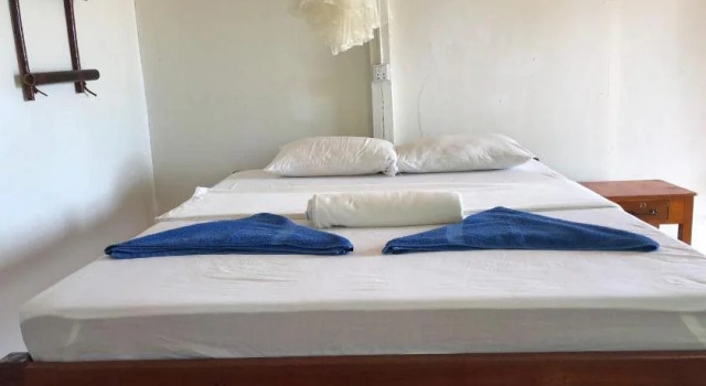 Coconut Boulevard Guesthouse