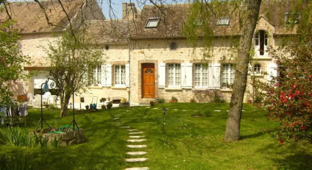Chambre dHôte de lOrvanne, Забронировать Отель Тури-Ферот Иль-де-Франс