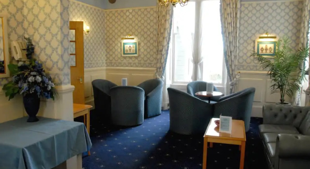 Kveldsro Hotel