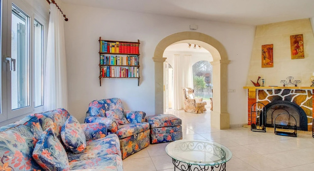 Cozy Holiday Home in Cala Murada With Swimming Pool, Book Hotel Hotels in Cala Murada with Parking, Parking