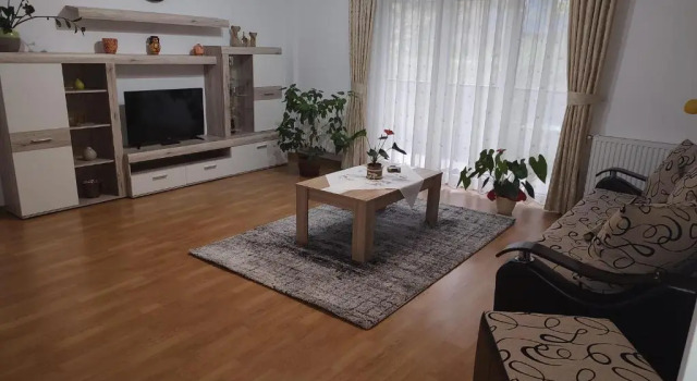 Cosy apartment I, Varaa Huoneisto Târgu-Mureş 