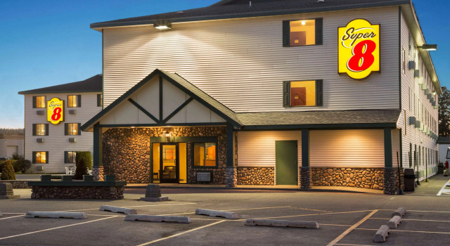 Super 8 Coeur d'Alene, Varaa Mini-hotelli Coeur d'Alene Idaho