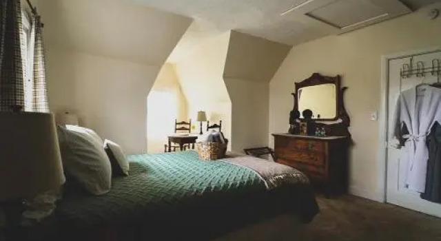 The House at Seven Oaks, Prenota Hotel Delaware 