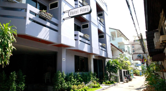 Hotel Alley, Забронировать Отель Хуахин провинция Прачуапкхирикхан, рядом с The East Square Hua Hin
