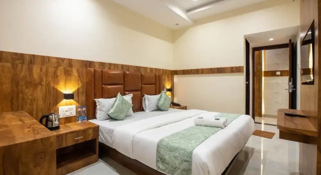 Hotel Heraa International Mumbai