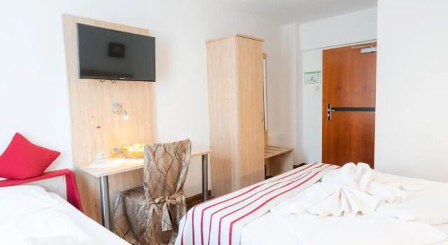 Трёхместный номер Standard Hotel Astoria Stuttgart City