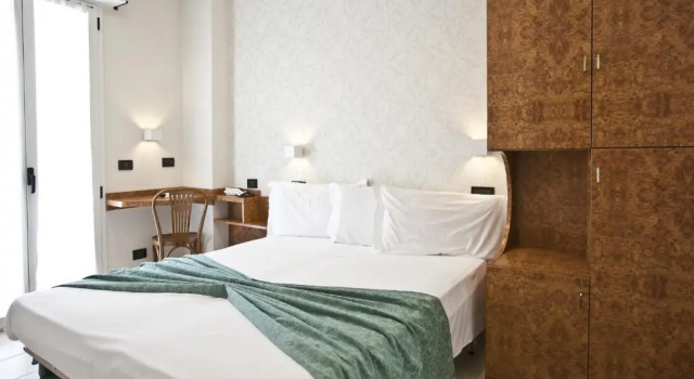 Четырёхместный номер Standard Hotel Aurora