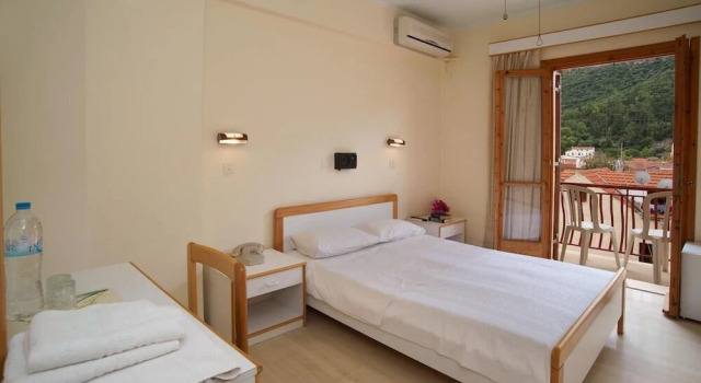Двухместный номер Standard с балконом и с видом на море Moustakis Hotel