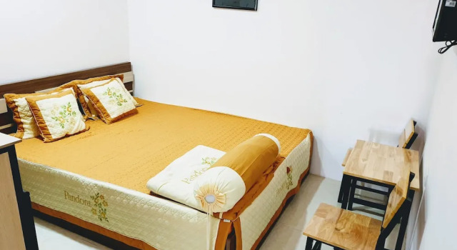 Двухместный номер Basic B Stay Hotel
