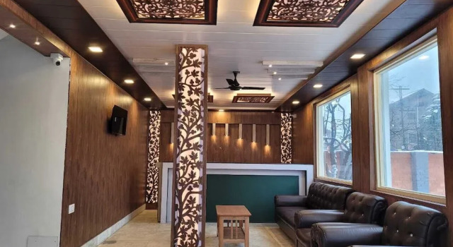 Silver Inn Hotel, Забронировать Отель Сринагар Jammu & Kashmir Ski