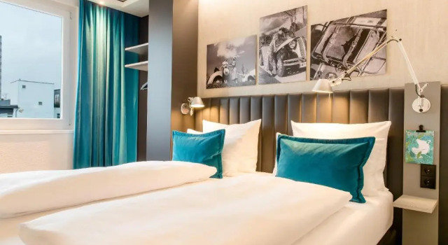 Двухместный номер Standard Motel One Frankfurt-East Side