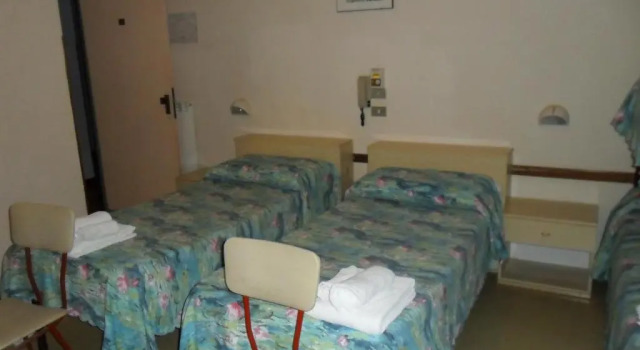 Трёхместный номер Standard Hotel Hamburg