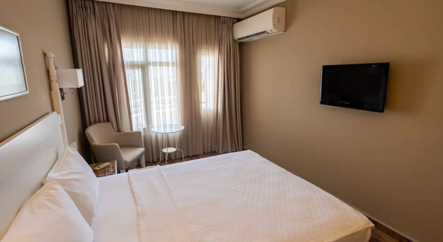 Двухместный номер Standard с балконом и с красивым видом из окна Olbios Marina Resort Hotel