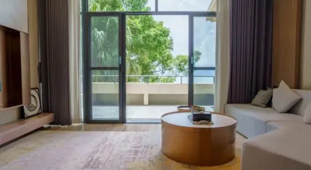 Люкс Shenzhen Wuzhou Yunhai Hotel (Yunhai Angel Bay Branch)