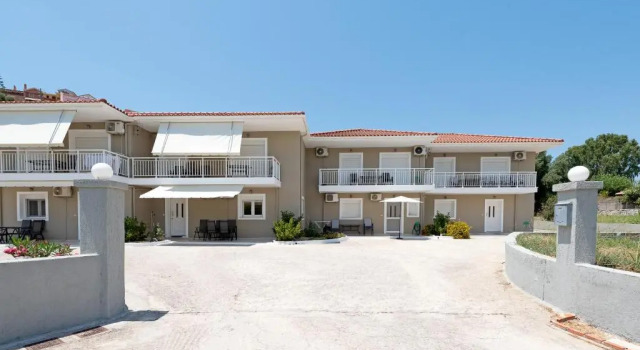Lagadi Apartment 8