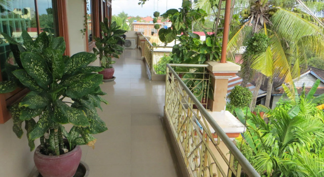 Angkor Tropical Resort, Забронировать Курортный отель Курортные отели Сиемреап, рядом с Rosana Broadway, Курортный отель