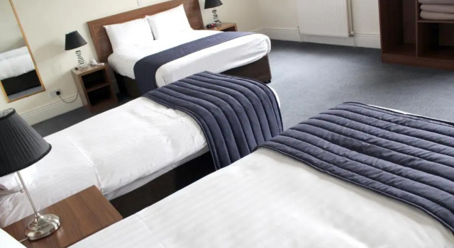 Трёхместный номер Standard Discovery Inn - Leeds