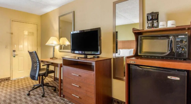 Люкс Superior Quality Inn Lebanon